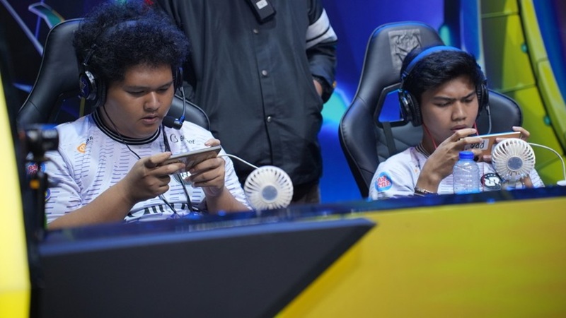 FFWS SEA 2025 Spring Week 1: Geliat RRǪ Kazu di Tengah Dominasi Tim Thailand