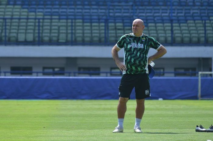 Pelatih Persib Bandung, Bojan Hodak.