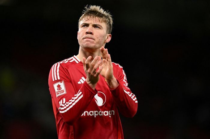 Ruben Amorim menolak untuk mengambinghitamkan Rasmus Hojlund  atas kekalahan Man United dari Wolves.