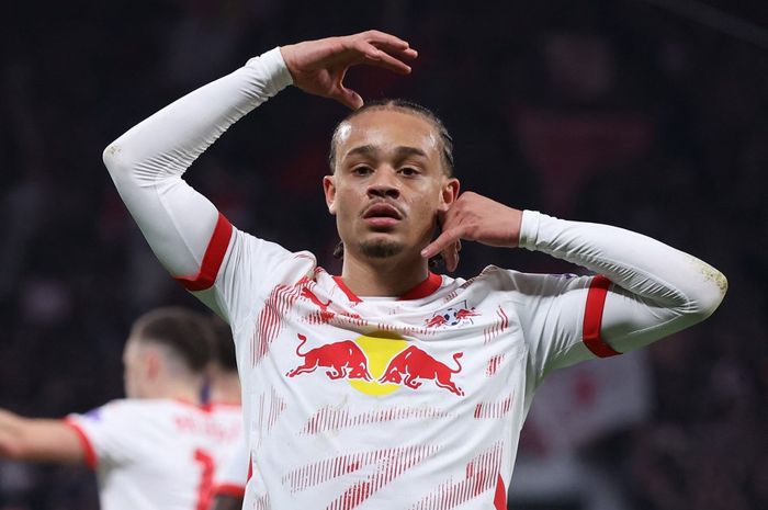 Gelandang serang RB Leipzig asal Belanda, Xavi Simons, dihubung-hubungkan dengan Man United untuk bursa transfer musim panas 2025.