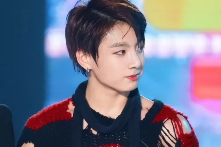 Jungkook BTS kini menunjukkan kekuatannya secara global  (Weverse /Bighit )