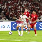 Di Balik Tampang Serius dan Tegas, Hansi Flick adalah Bapak Pelindung Kepada Skuad Barcelona