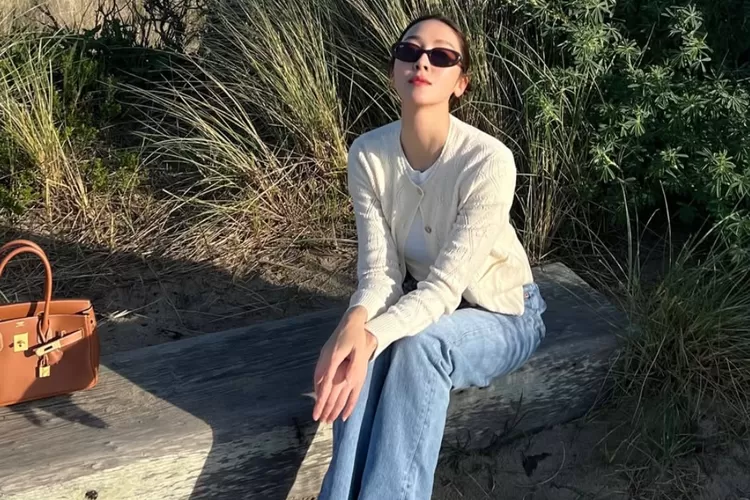 Jessica Jung pamer kedekatan dengan seorang model dengan menghadiri pernikahannya dan beri kata-kata menyentuh (Instagram @jessica.syj)