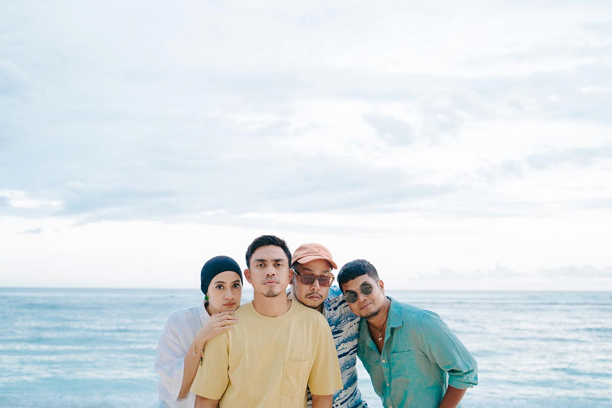 spot_img