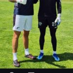 Mengapa Kiper Di Futsal Kagak Memakai Sarung Tangan?