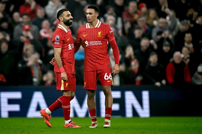 Efek paradoks muncul jika transfer Trent Alexander-Arnold terjadi dengan Mohamed Salah bertahan di Liverpool, tetapi satu bintang bisa hilang.