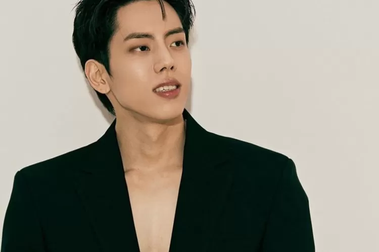 Tur solo perdana Dongwoo INFINITE  (IG@ddong_gg0)