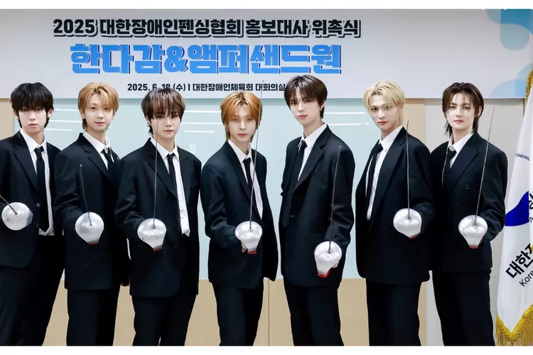 AMPERSANDONE dipilih sebagai duta promosi Asosiasi Anggar Difabel Korea 2025 (Kolase X @kbsworld_enter)