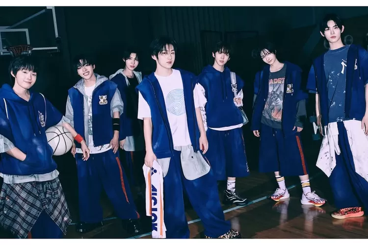 KickFlip kembai raih sertifikat Hanteo atas penjualan mini album kedua pada minggu pertama (Kolase Instagram @kickflip_jype)
