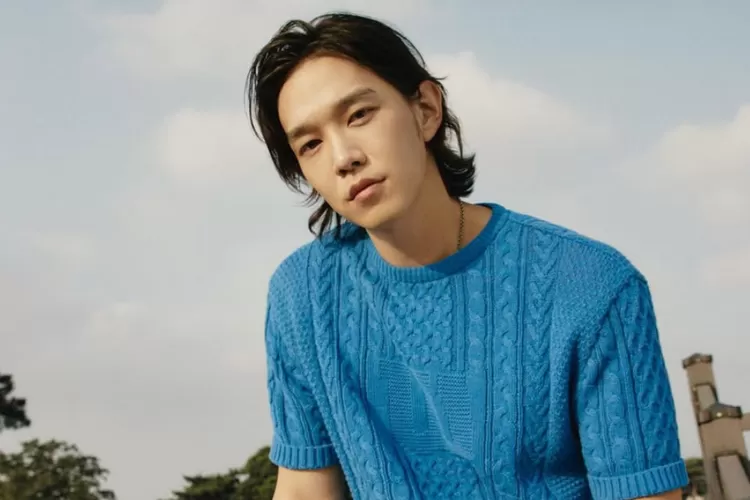 Kabar bahagia datang bagi para penggemar Kevin Oh dan aktris Gong Hyo Jin. Sang musisi bersiap kembali ke dunia hiburan. (Instagram @kevinoh_)