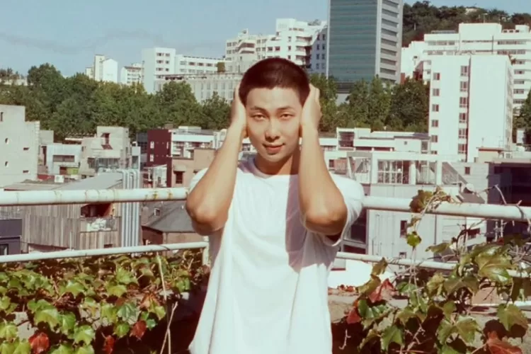 RM BTS ditunjuk sebagai ambassador Samsung Art TV (Instagram/@rkive)