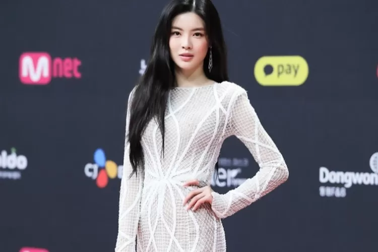 Lee Sun Bin bintangi film horor Noise yang angkat isu polusi suara, hadirkan ketegangan dari sisi yang tak terduga (Instagram/@sunbin_eyesmag)
