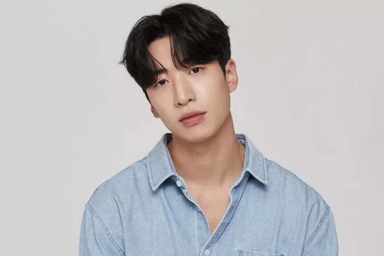 Setelah sukses mencuri perhatian di berbagai proyek sebelumnya, Yoo Su Bin bersiap kembali menyapa penonton lewat drama fiksi kerajaan modern. (Instagram @subinyu1106)