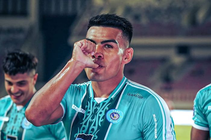 PSBS Biak menang atas Barito Putera di Stadion Lukas Enembe, Sentani, Jayapura pada lanjutan pekan ke-30 Liga 1, Sabtu (26/4/2025).