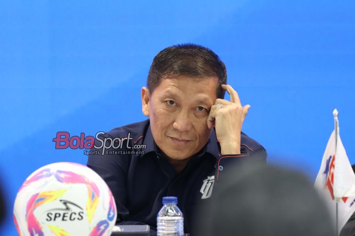 Direktur Utama PT LIB (Liga Indonesia Baru), Ferry Paulus, buka suara seusai Yakob dan Yance Sayuri kena serangan rasisme.
