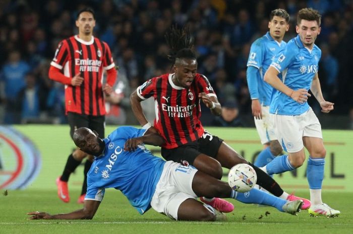 AC Milan menelan kekalahan 1-2 dari Napoli pada lanjutan Liga Italia 2024-2025.