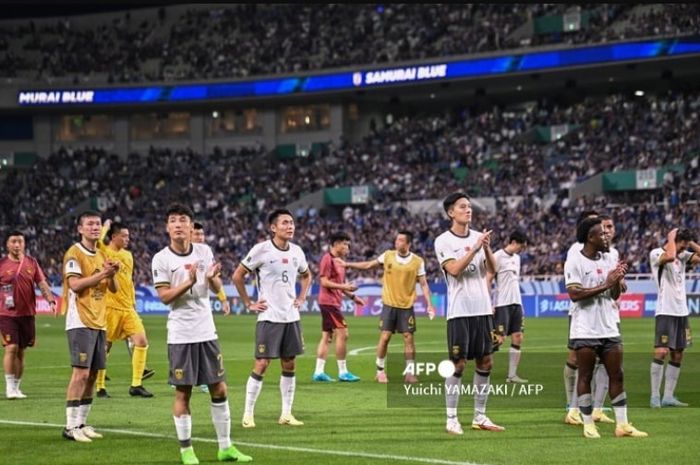 Mirip timnas Indonesia yang mengganti Shin Tae-yong dengan Patrick Kluivert, timnas China dilaporkan bakal ikut tren PHK pelatih di tengah Kualifikasi Piala Dunia 2026.