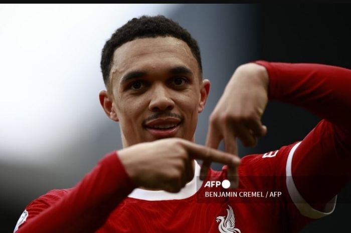 Trent Alexander-Arnold dinilai tidak sebagus yang dikira dan keputusan Real Madrid untuk merekrutnya merupakan sebuah pertaruhan besar.