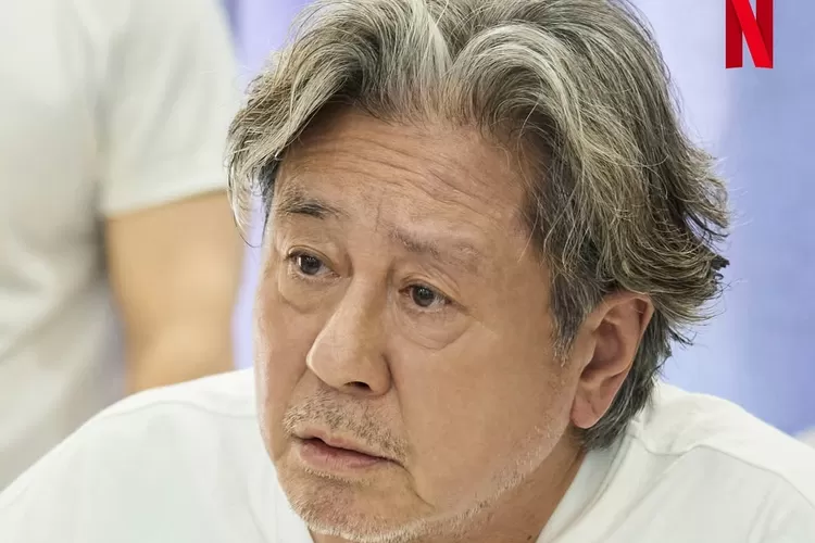 Antara Obsesi dan Ambisi, Choi Min Sik Hadirkan Ketegangan Baru di Notes from the Last Row (Instagram: @netflixkr)