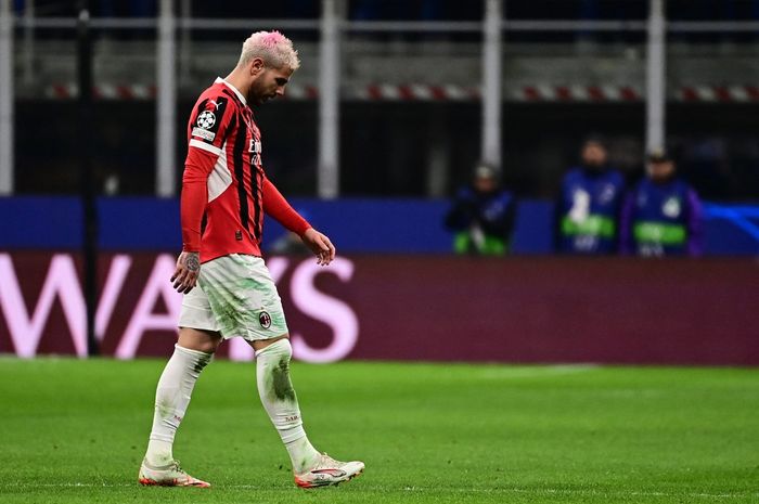 Theo Hernandez membuat marah manajemen AC Milan karena tidak mau dijual ke Al Hilal.