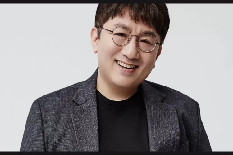 Bang SI Hyuk Diundang di Forum Global Filantropi Bloomberg di Amerika Serikat September Ini (Namu Wiki)