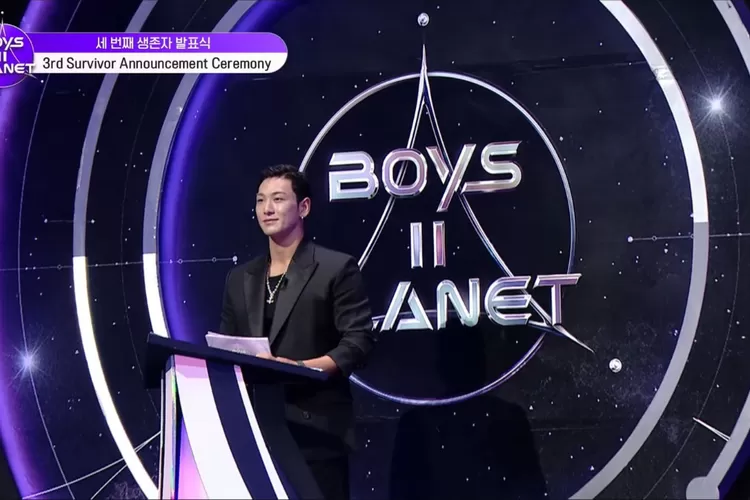 Antusiasme memuncak saat live streaming Boys II Planet menayangkan 3rd Survival Announcement dengan tiga kejutan besar. (Youtube @BOYSPLANET.OFFICIAL)