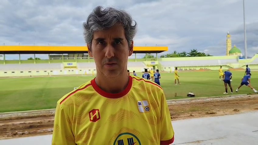 Pelatih kepala Barito Putera, Coach Stefano Cugurra