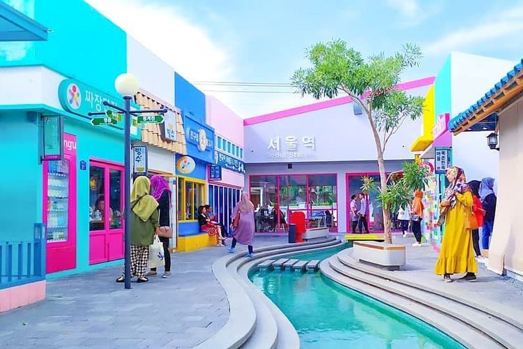 Cozzy.id - Hotel Murah - Hotel Terdekat - Penginapan Murah - Penginapan Terdekat - Booking Hotel - Little Seoul Bandung - Cicipi Sensasi Korea di Kota Kembang - Sumber Gambar (Kompas)