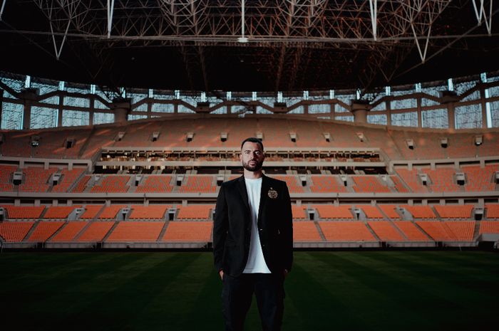 Persija resmi mendatangkan bek timnas Indonesia Jordi Amat.