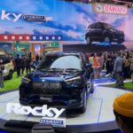 realme 12 Pro+ 5G – Terbaik di Kelas Menengah dengan Telefoto Periskop