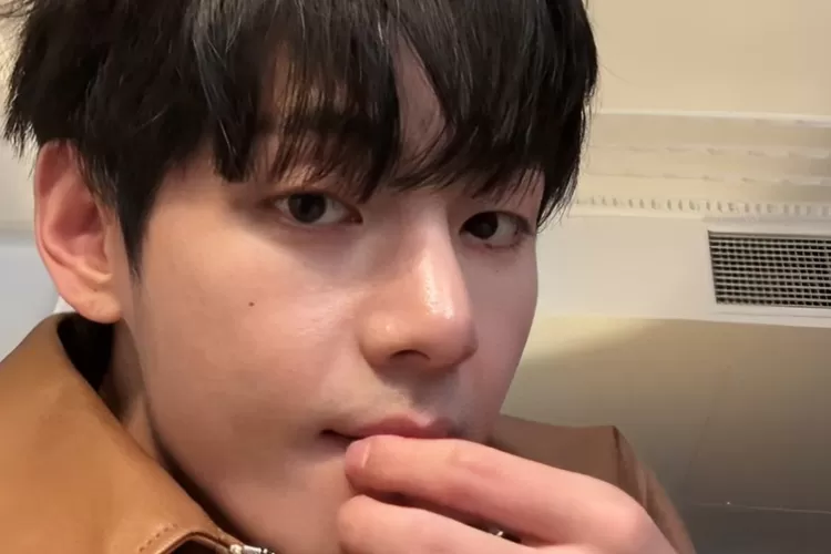 V BTS kembali tunjukkan dominasinya sebagai Idol K-pop yang berpengaruh di dunia Fashion  (Weverse/Bighit )
