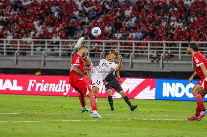 Indra Sjafri bicara peluang Mauro Zijlstra (kanan) bela Timnas U-22 Indonesia untuk SEA Games 2025.