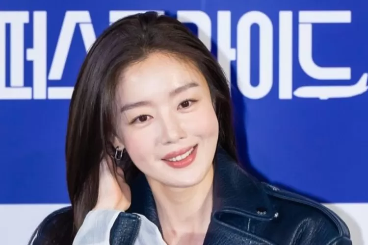 Pamer syuting bareng Cha Eun Woo di First Ride, teman-teman Han Sun Hwa langsung heboh (Instagram/@shh_daily)