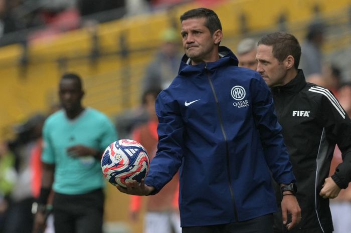 Cristian Chivu mendapat kabar buruk di tengah moncernya penampilan Inter Milan dalam empat laga terakhir di segala ajang.