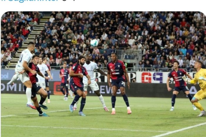 Gol sundulan Lautaro Martinez menghiasi kemenangan Inter Milan atas Cagliari pada pekan kelima Liga Italia 2025-2026.