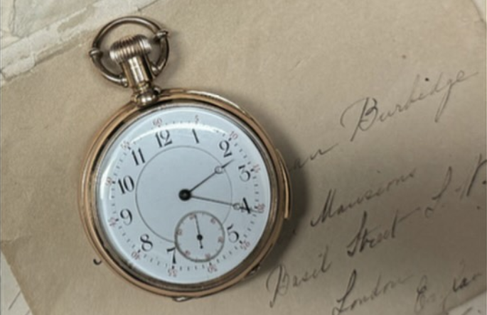 Kisah Cinta Sejati di Titanic: Jam Saku Isidor Straus Terjual Fantastis Rp 39 Miliar