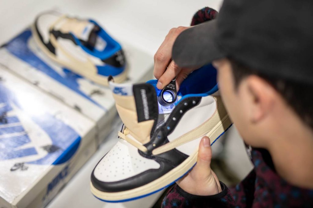 10 Kasus Pemusnahan Sneaker KW Terbesar di Dunia, Nilainya Capai Triliunan Rupiah